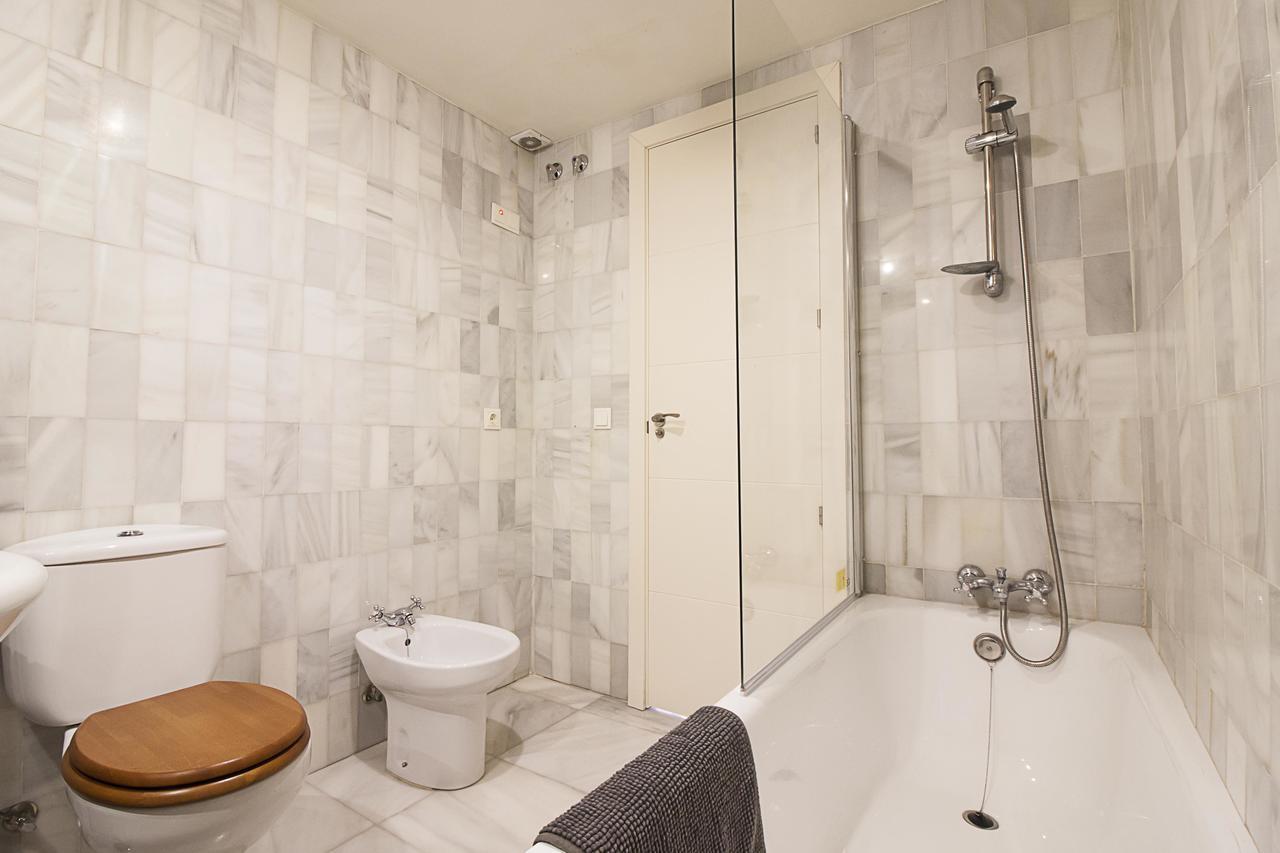 Cortina Apartments ! Malaga Ngoại thất bức ảnh