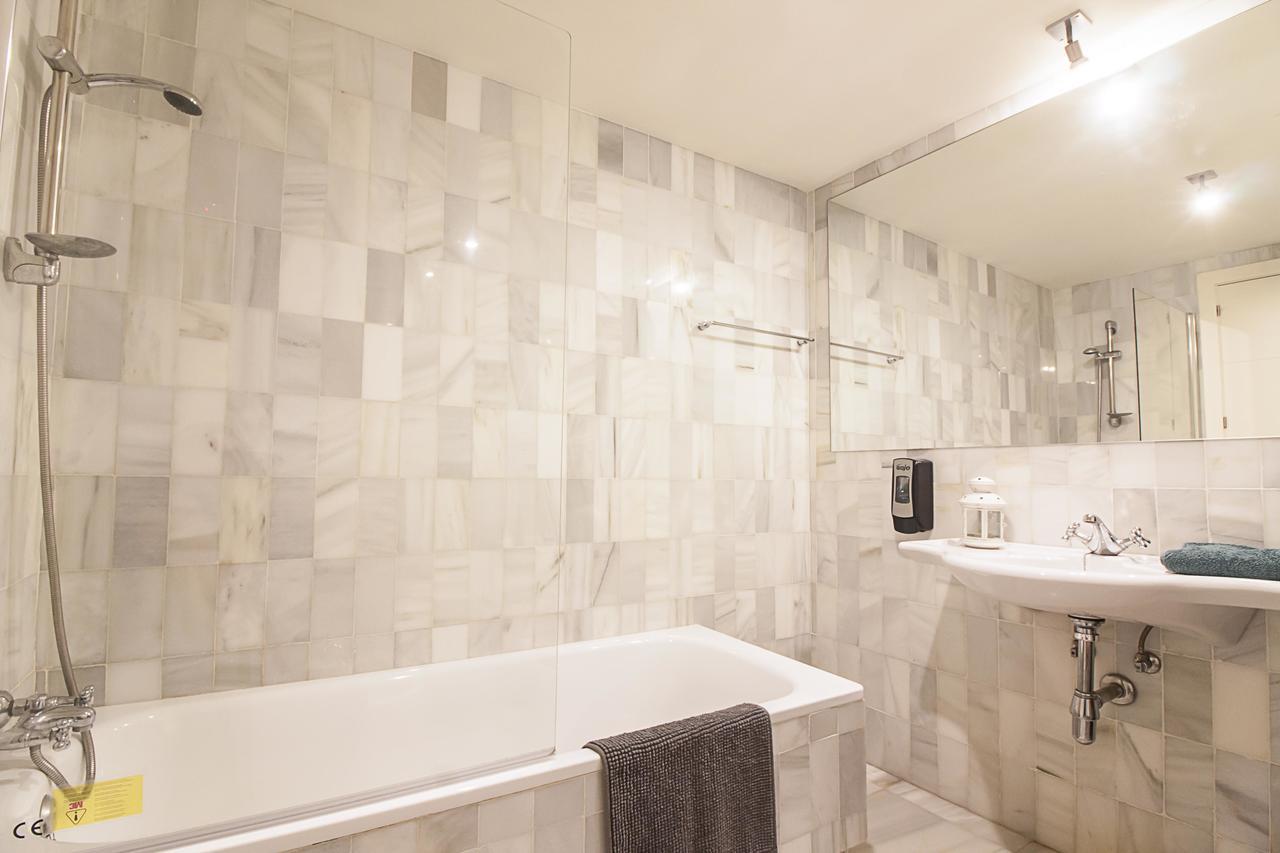 Cortina Apartments ! Malaga Ngoại thất bức ảnh